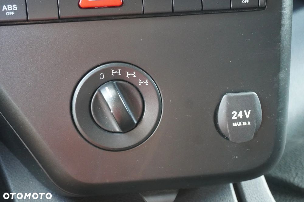 Mercedes-Benz Arocs 1827 / 10 tys. km!!! / 4x4 / Nauka jazdy / plandeka 14 EPAL_254974 - 23