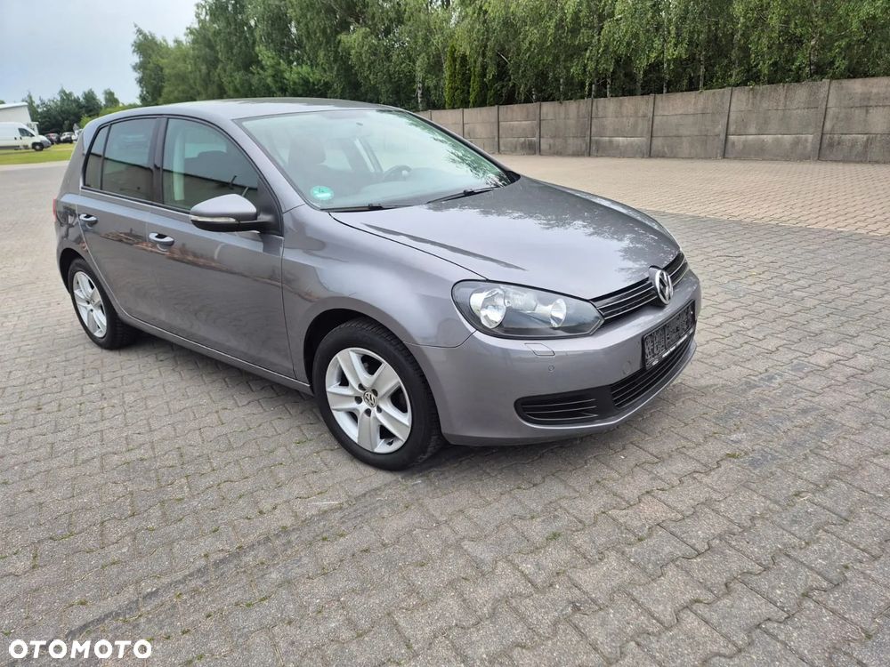 Volkswagen Golf - 11