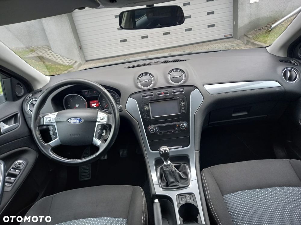 Ford Mondeo 2.0 TDCi Trend - 19