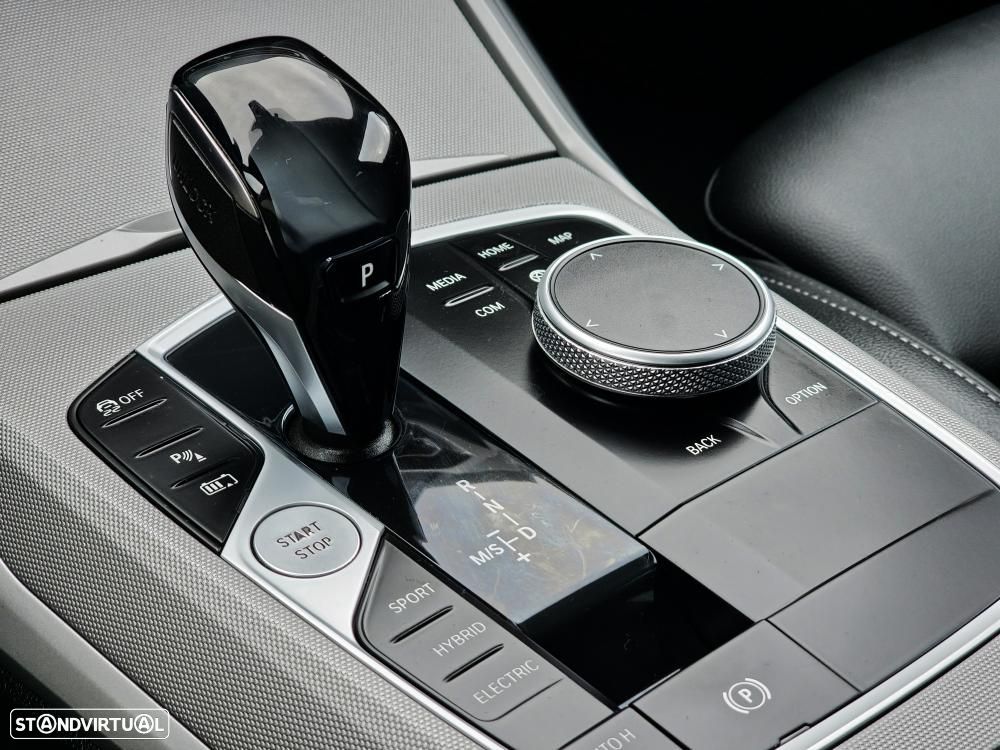 BMW 320 e Corporate Edition Auto - 21