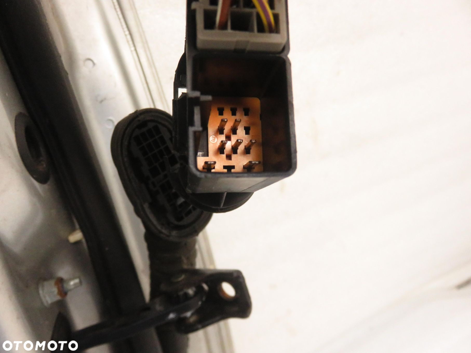 DRZWI LEWE 3D FORD FOCUS MK2 II 03 - 2