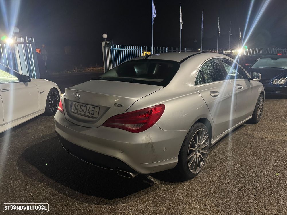 Mercedes-Benz CLA 220 CDI 7G-DCT Urban - 4