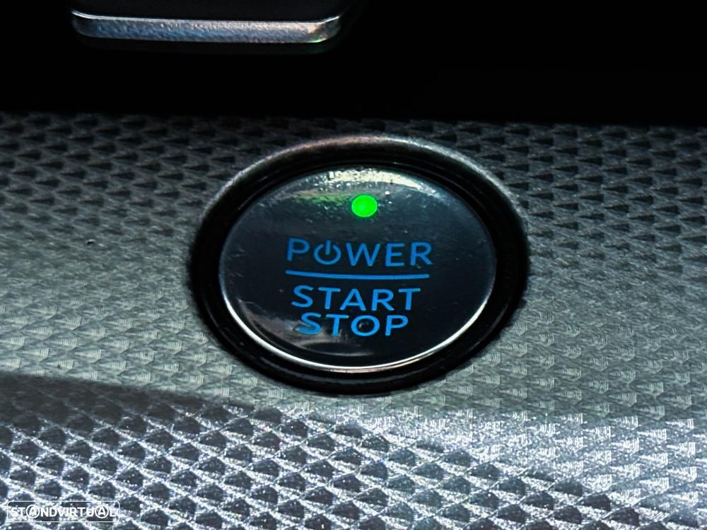 Ford Mustang Mach-E 75.7 kWh Base - 44