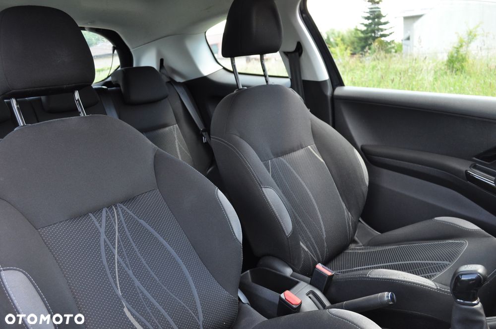 Peugeot 208 82 VTI Allure - 9
