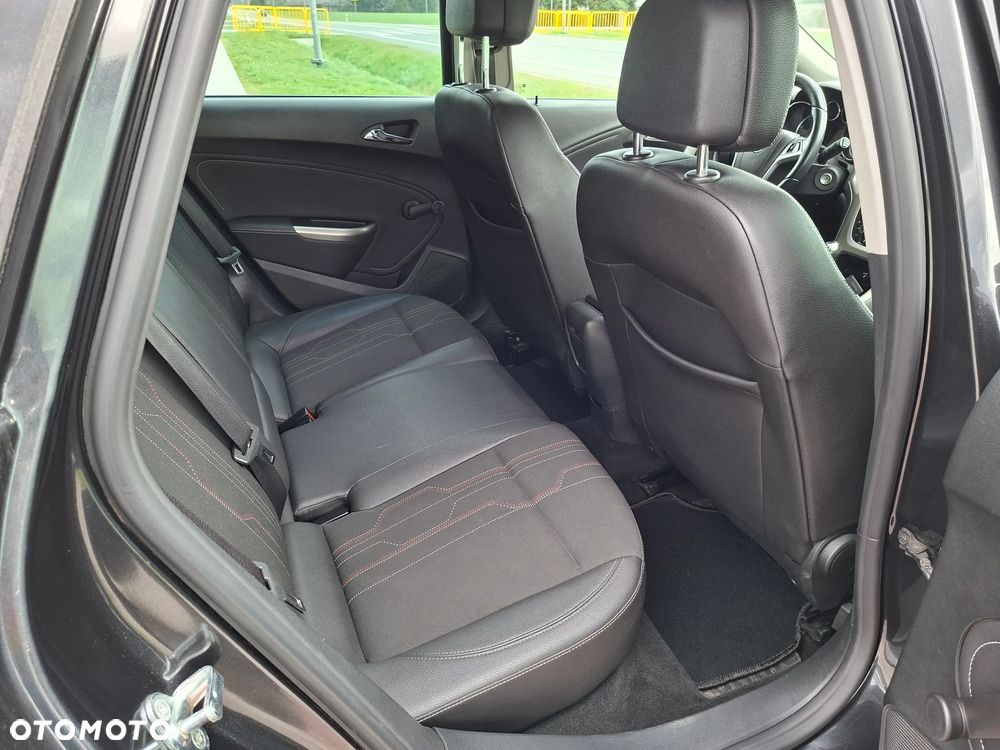 Opel Astra 1.7 CDTI DPF 150 Jahre - 9