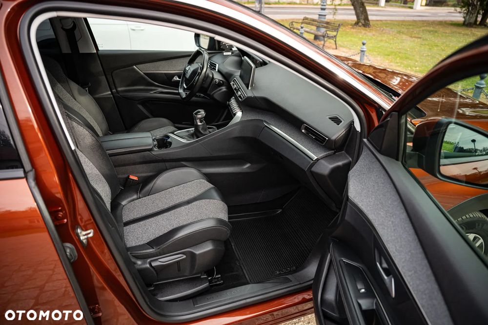 Peugeot 3008 BlueHDi 130 Stop & Start Allure - 36