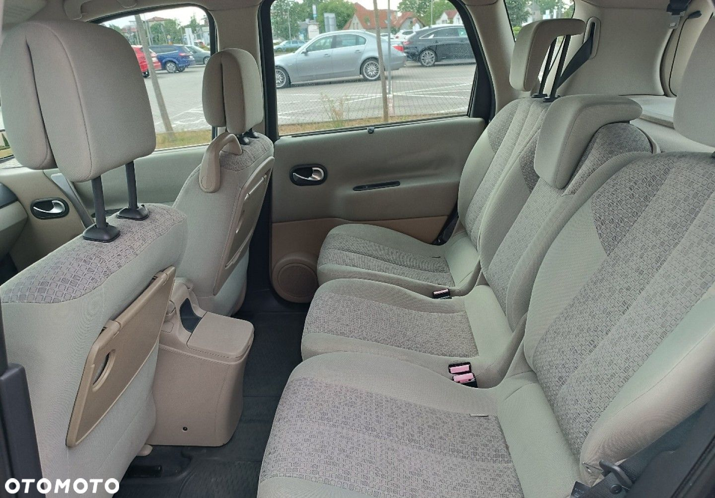 Renault Scenic - 16