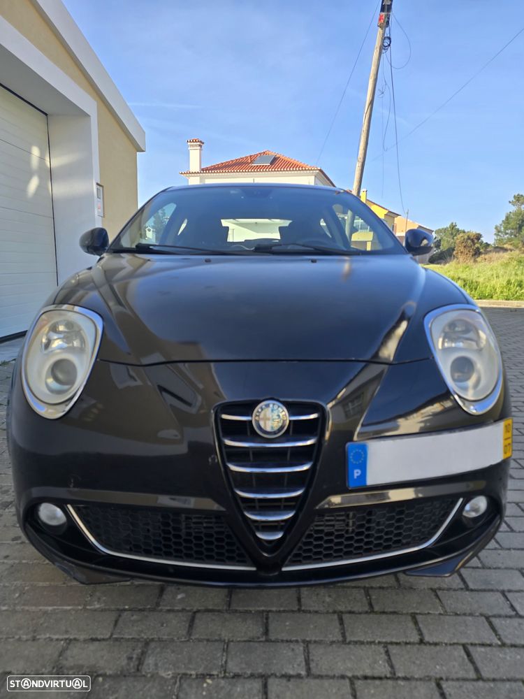 Alfa Romeo MiTo - 1