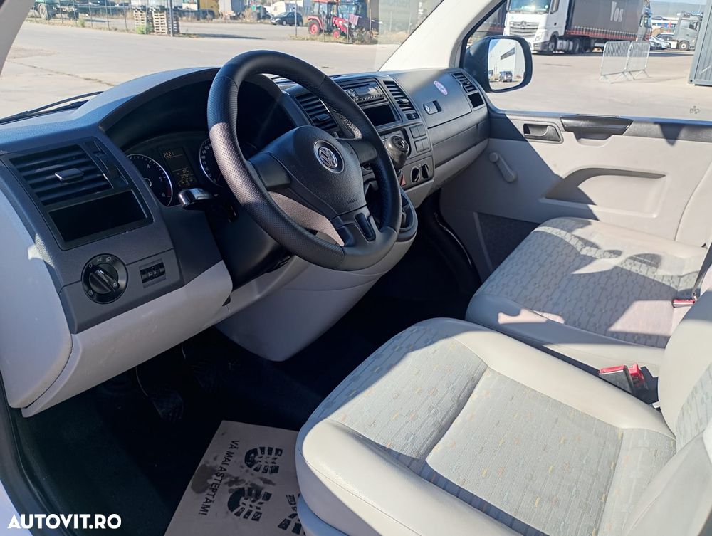 Volkswagen Transporter - 8