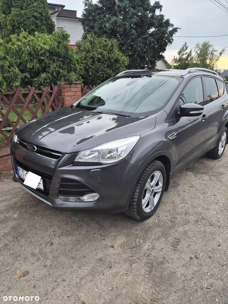 Ford Kuga - 1