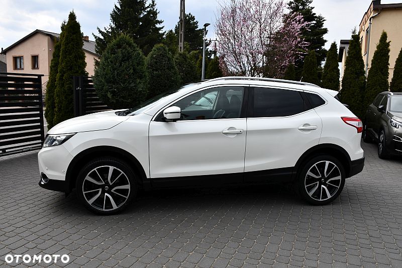 Nissan Qashqai 1.6 DIG-T Tekna+ - 28