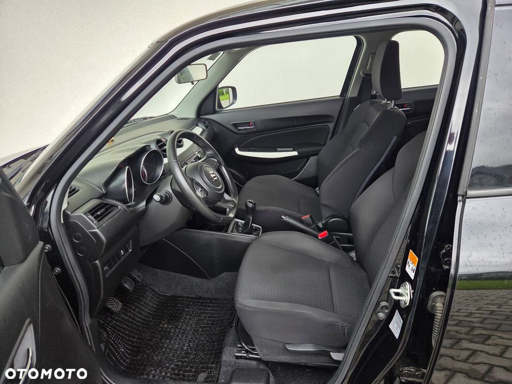 Suzuki Swift - 8