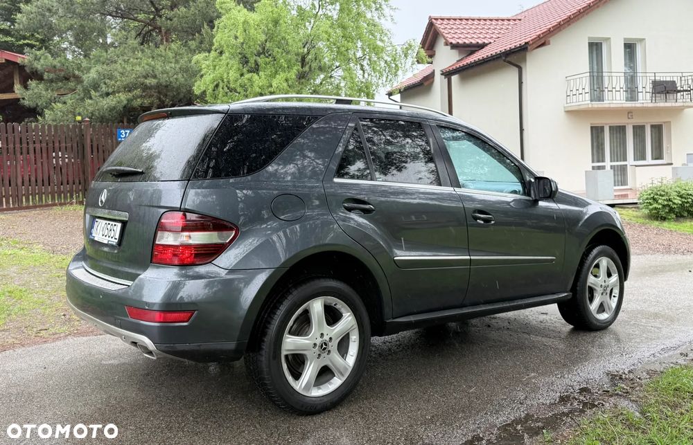 Mercedes-Benz ML 300 CDI 4-Matic - 11