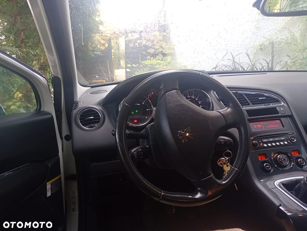 Peugeot 5008 - 7