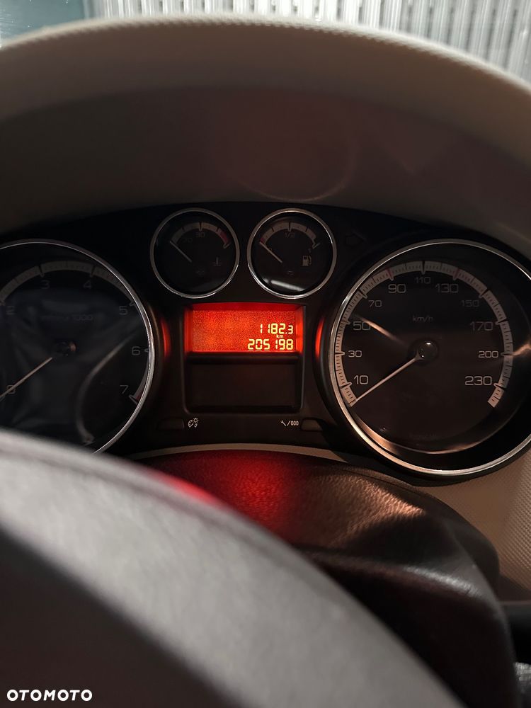 Peugeot 308 1.6 Trendy - 14