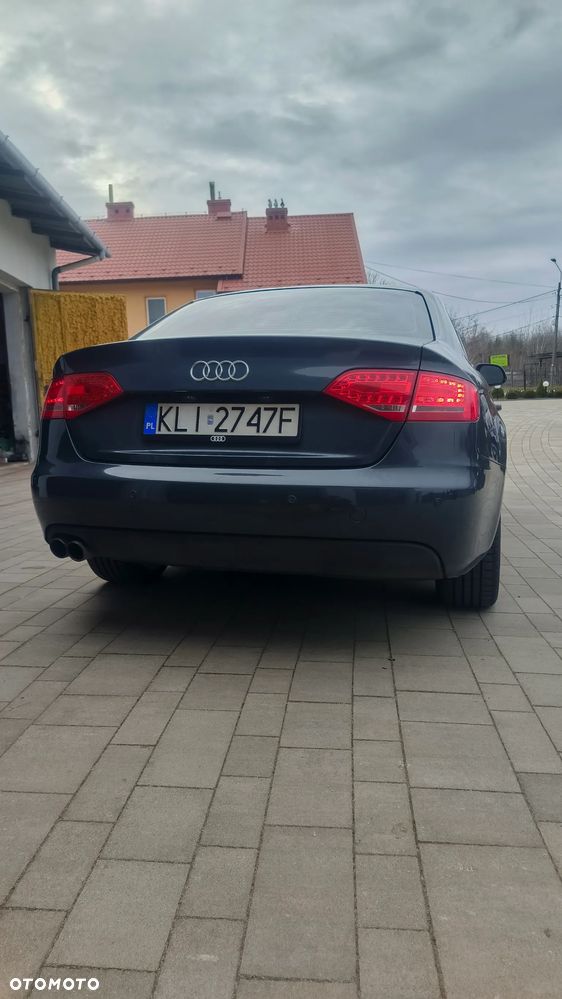 Audi A4 Limousine 2.0 TDI - 1