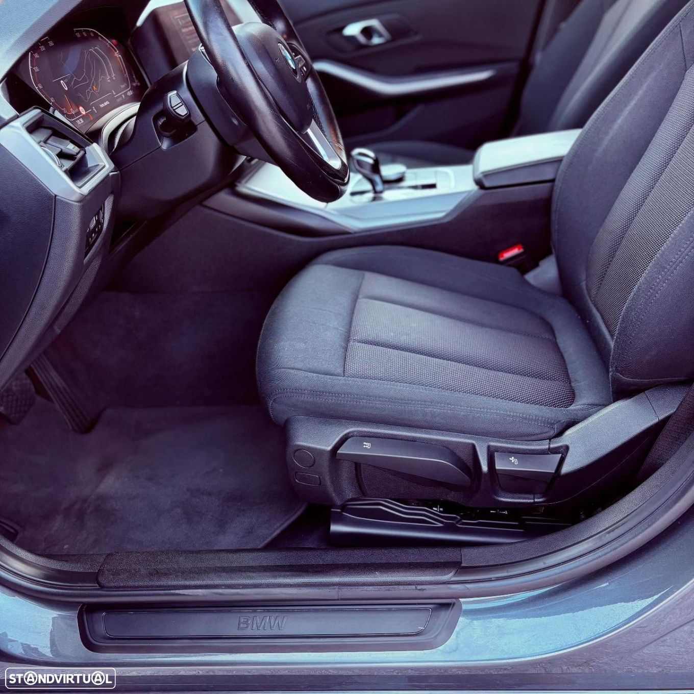 BMW 318 d Touring Auto - 17