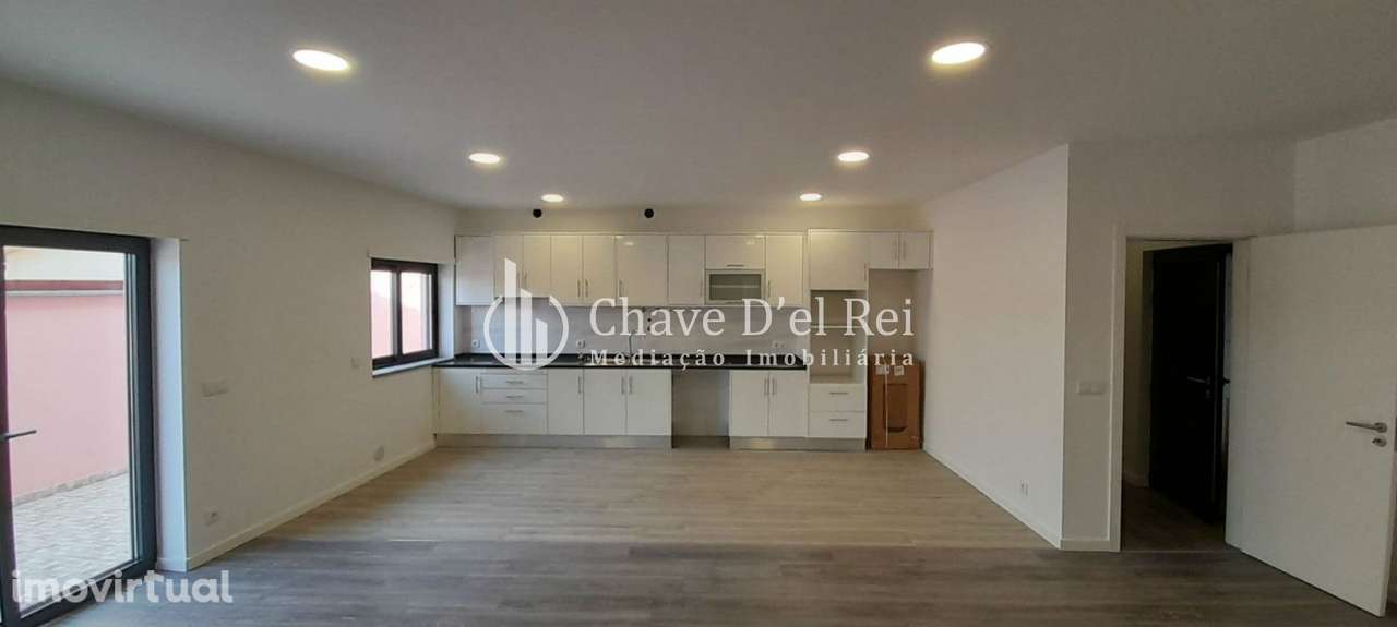 Prédio  Venda em Campo,Viseu - Grande imagem: 4/14