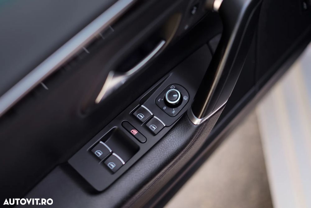 Volkswagen Passat CC 2.0 TDI DPF DSG - 28
