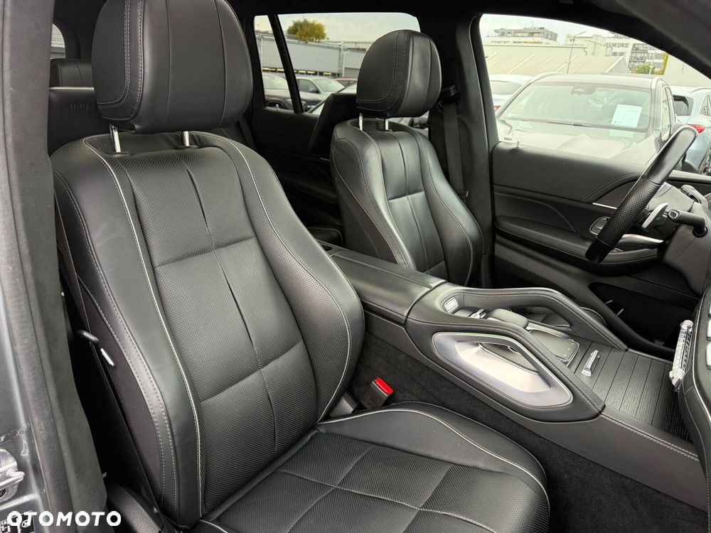 Mercedes-Benz GLS 400 d 4-Matic - 28