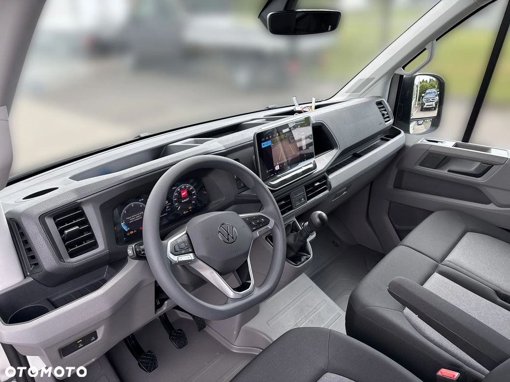 Volkswagen Crafter - 11