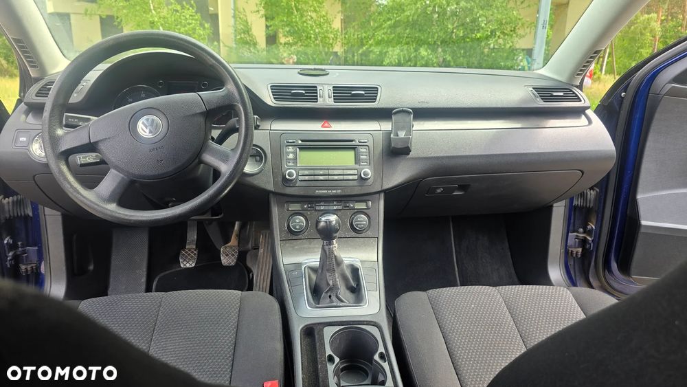 Volkswagen Passat 1.9 TDI DPF Individual - 32