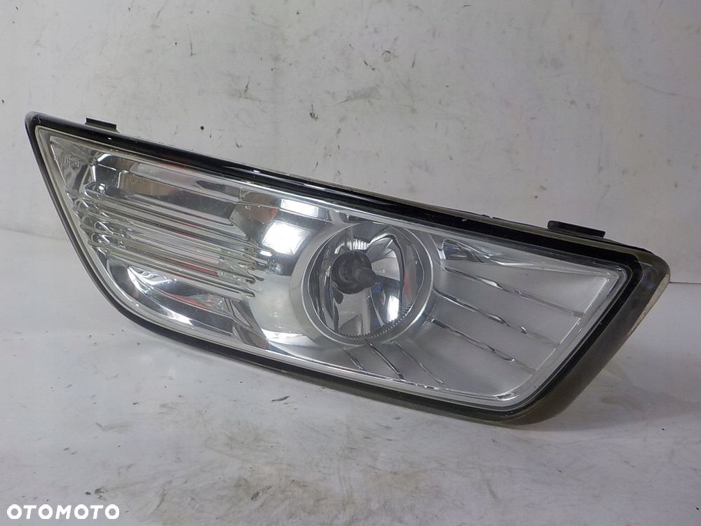 FORD MONDEO IV MK4 HALOGEN PRAWY PRZÓD PRZEDNI - 1