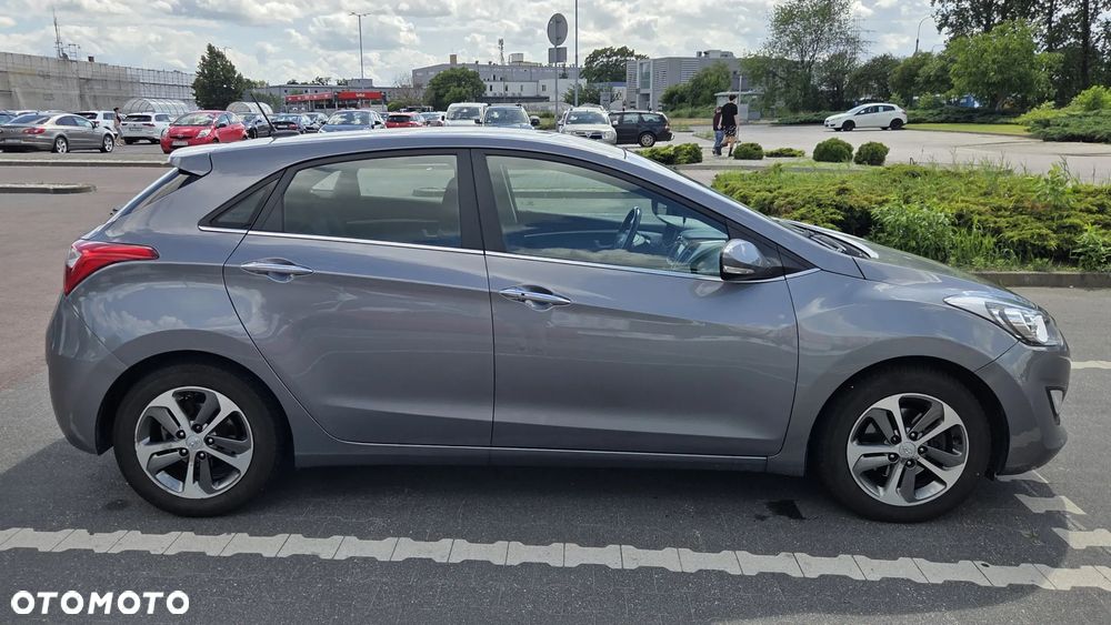 Hyundai i30 1.6 GDI Comfort - 4