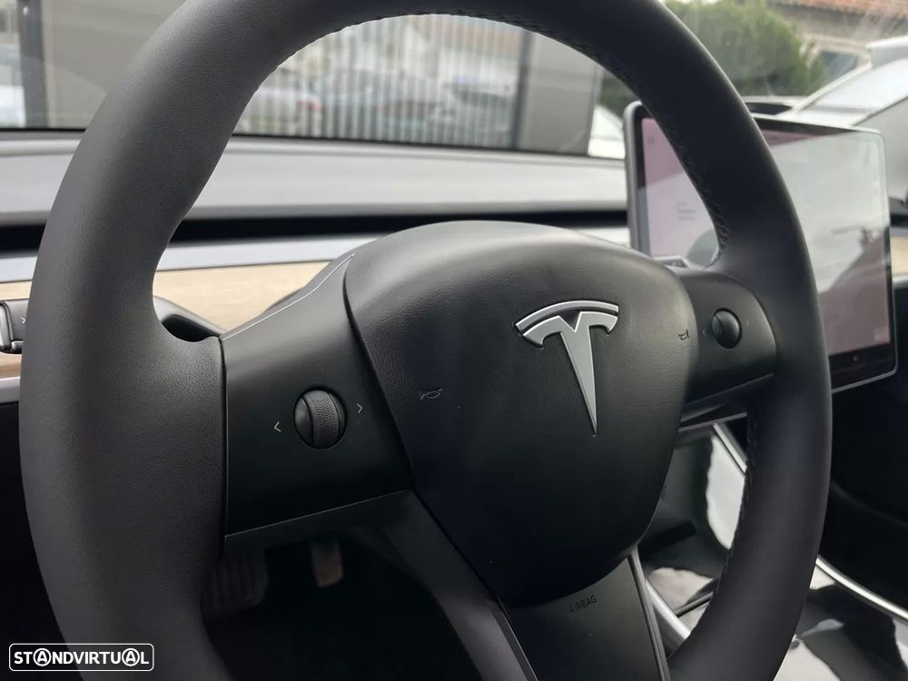 Tesla Model 3 AWD Dual Motor Performance - 41