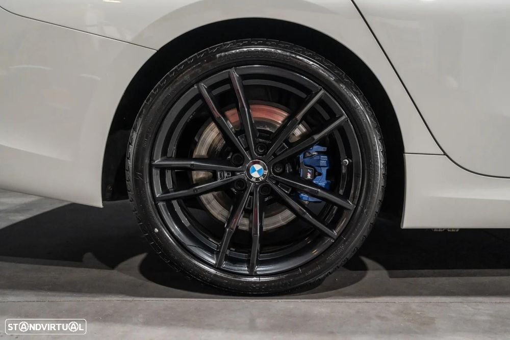 BMW 330 i Aut. M Sport - 43