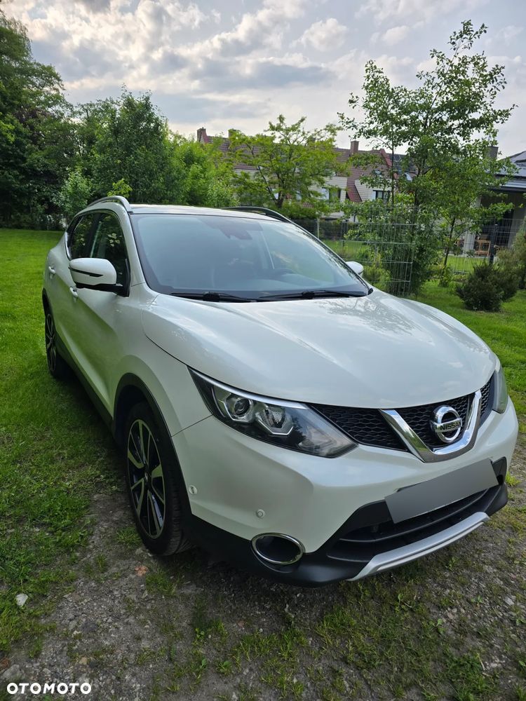 Nissan Qashqai 1.2 DIG-T Tekna - 1