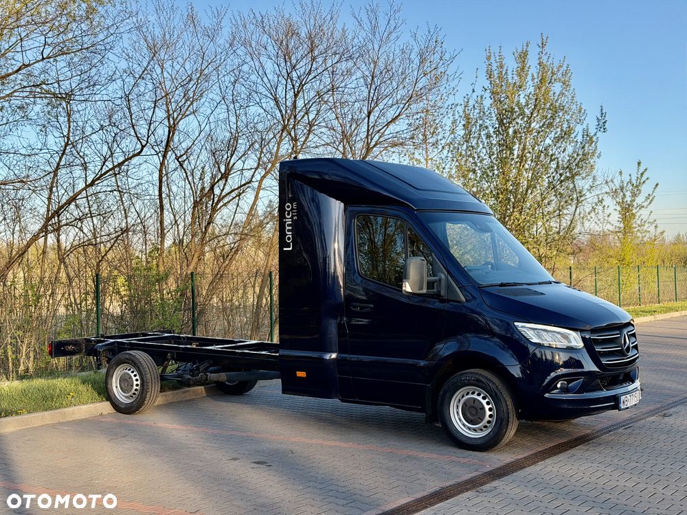 Mercedes-Benz Sprinter 319 - 1