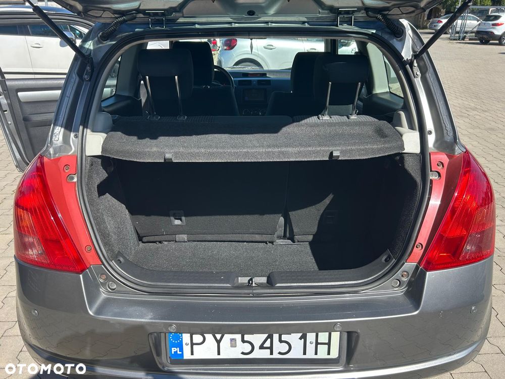 Suzuki Swift 1.3 Club - 20
