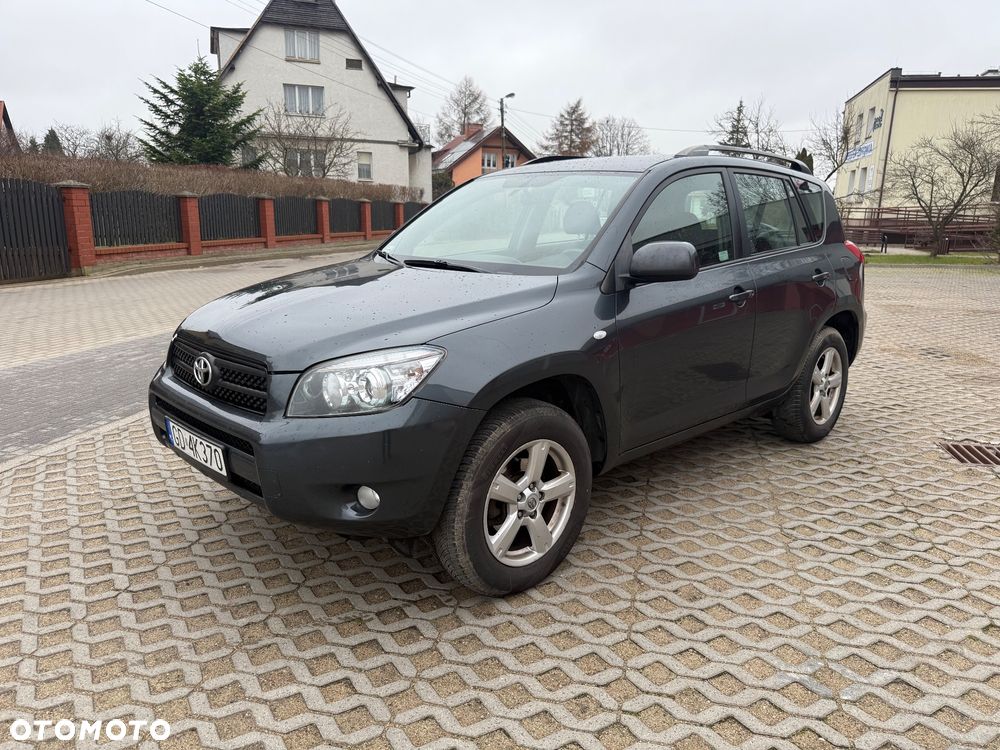 Toyota RAV4 2.0 VVT-i Sol - 1