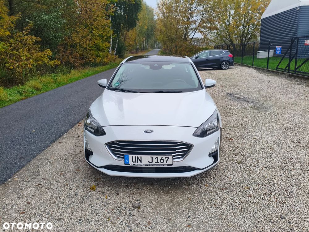Ford Focus 1.5 EcoBlue Start-Stopp-System TITANIUM X - 2