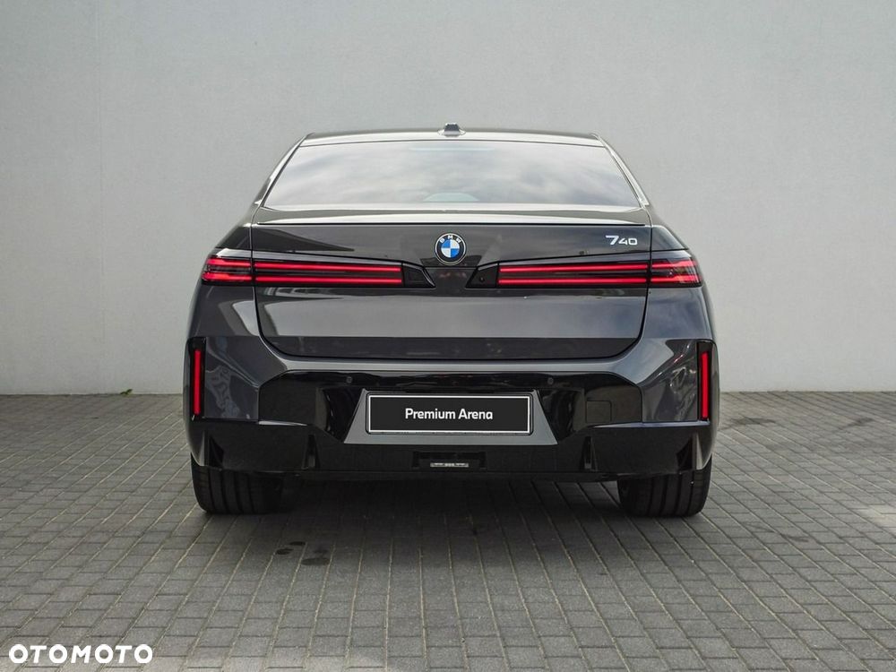 BMW Seria 7 - 7