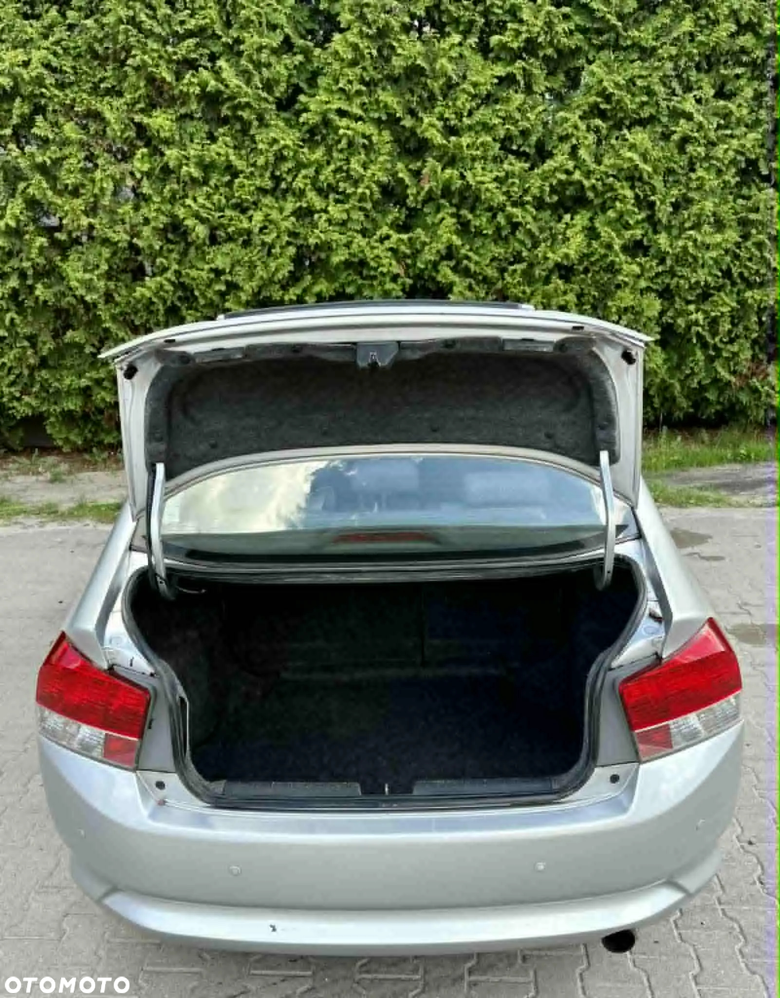 Honda City 1.4 Comfort - 10