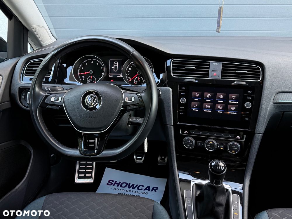 Volkswagen Golf 1.0 TSI IQ Drive - 11