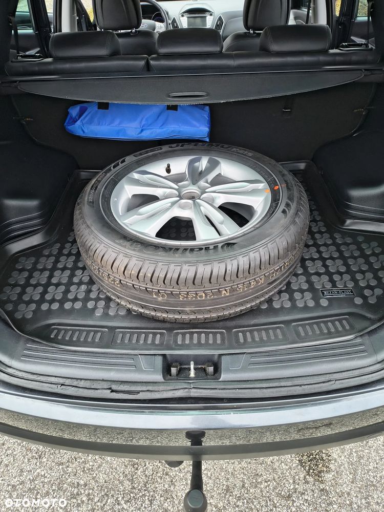 Hyundai ix35 2.0 Premium 2WD - 25