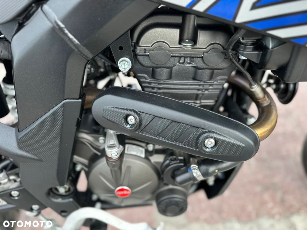 Aprilia SX - 16