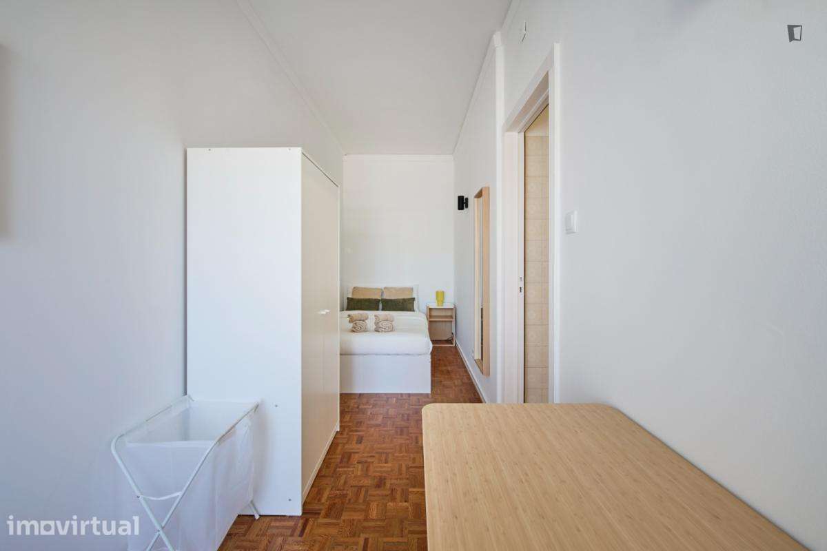 Quarto - localizado em Alvalade Lisbon - Grande imagem: 4/60