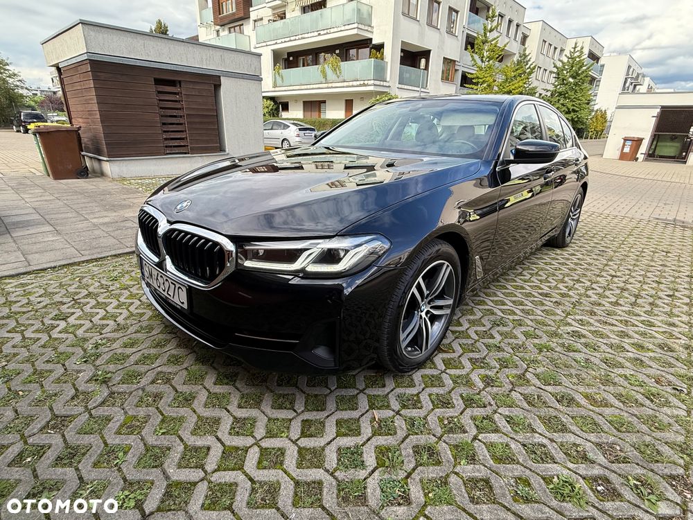 BMW Seria 5 520d xDrive - 1
