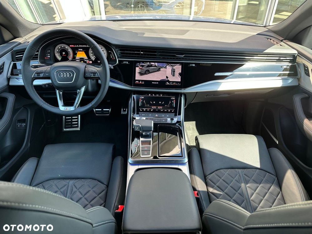 Audi Q8 - 13