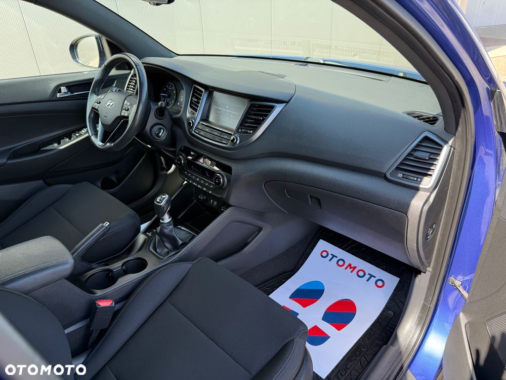 Hyundai Tucson blue 1.6 GDi 2WD Passion - 16