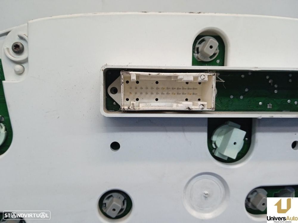 QUADRANTE FORD FOCUS 2001 -98AP10841BC - 2