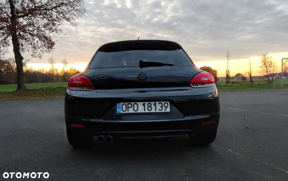 Volkswagen Scirocco 2.0 TSI - 12