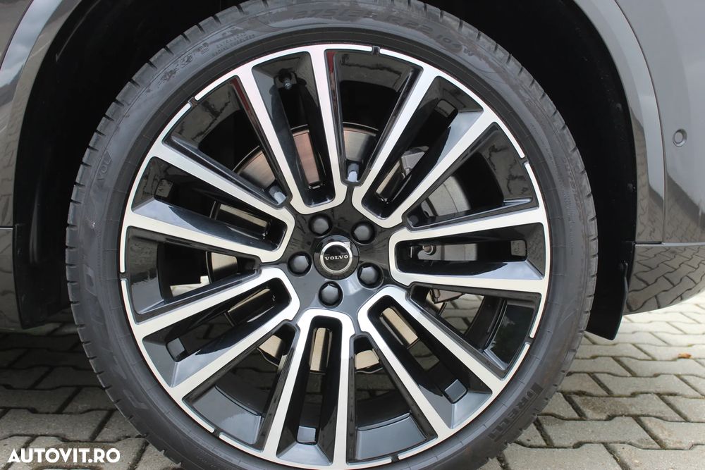 Volvo XC 90 T8 AWD Ultra Dark - 37