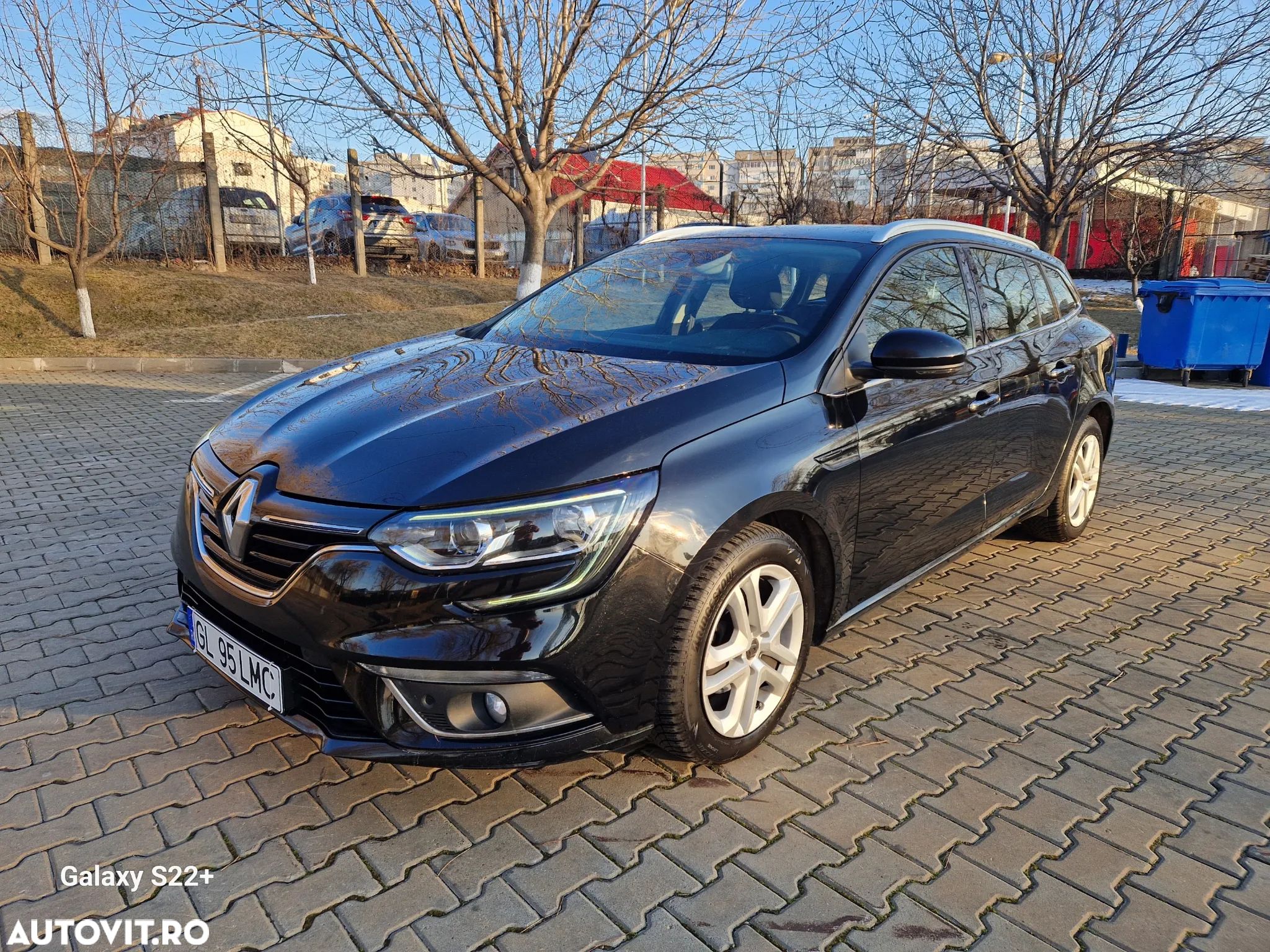 Renault Megane BLUE dCi EDC Limited - 1