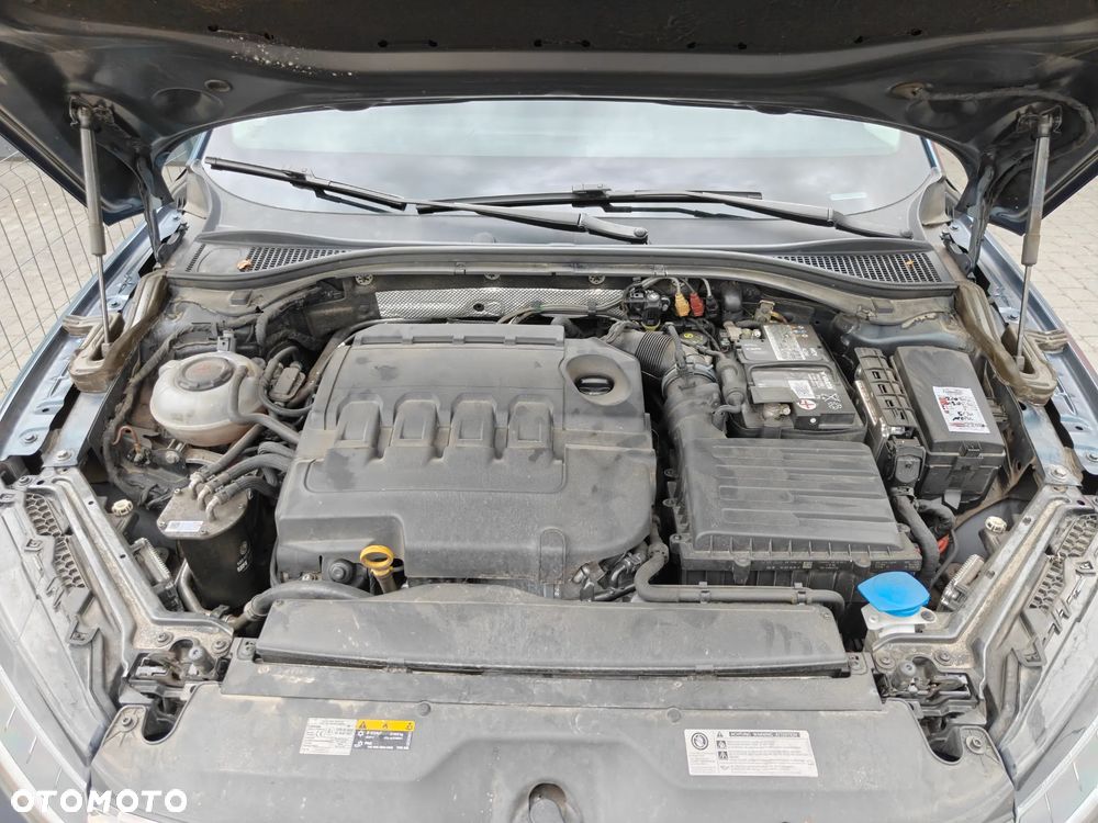Skoda Superb 2.0 TDI SCR 4x4 Scout DSG - 15