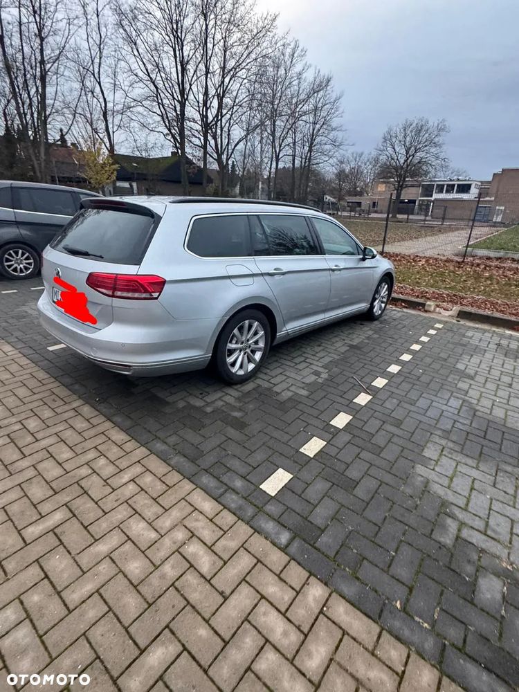 Volkswagen Passat Variant 2.0 TDI SCR DSG Highline - 6